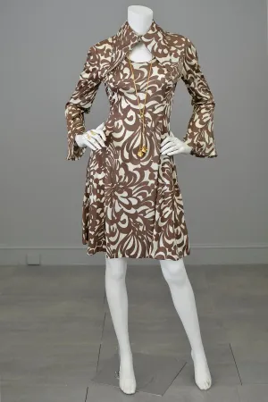 1970s Atomic Swirly Retro Print Angel Sleeve Disco Dress | Keyhole 70s Dress