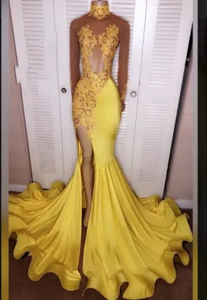 2023 Junoesque Yellow Split Mermaid/Trumpet Long Sleeve Satin Prom Dresses