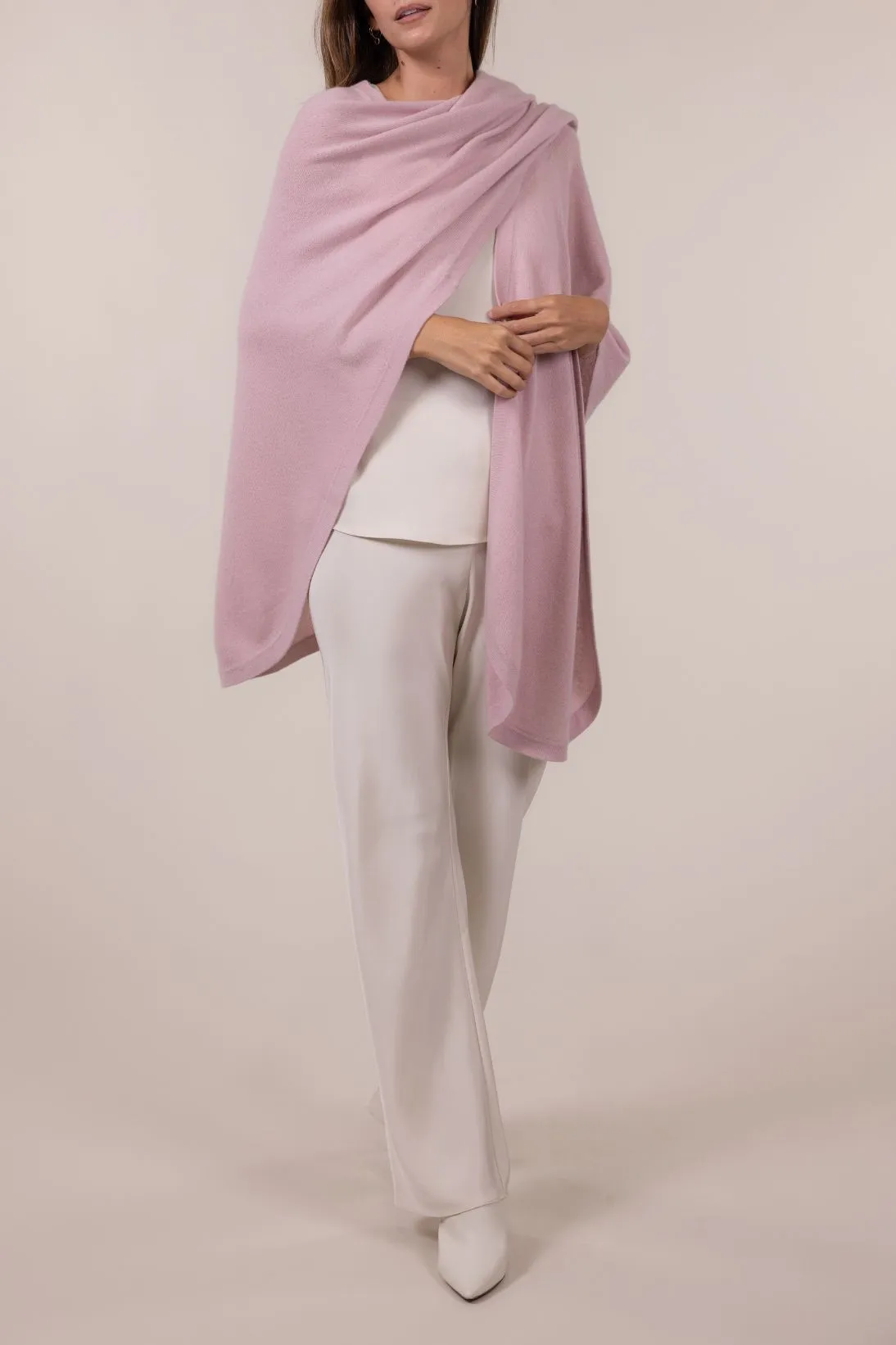 CASHMERE CAPE