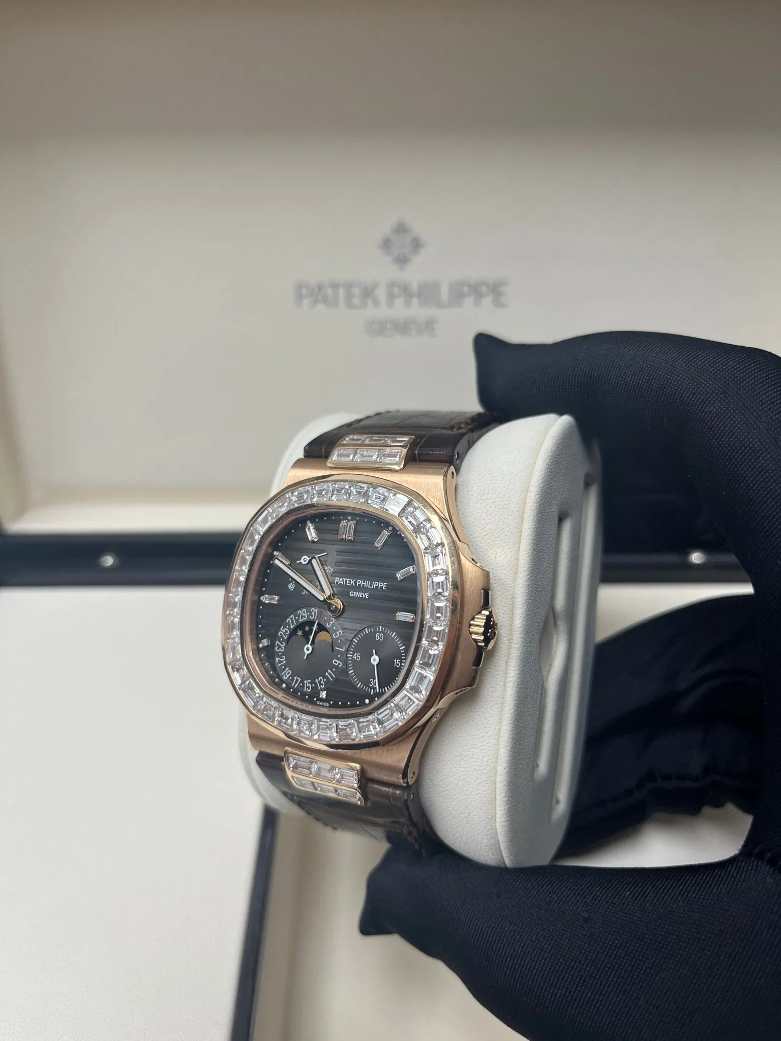 Patek Philippe Nautilus Rose Gold Diamond Bezel & Moon Phase Brown Dial 5724R 001