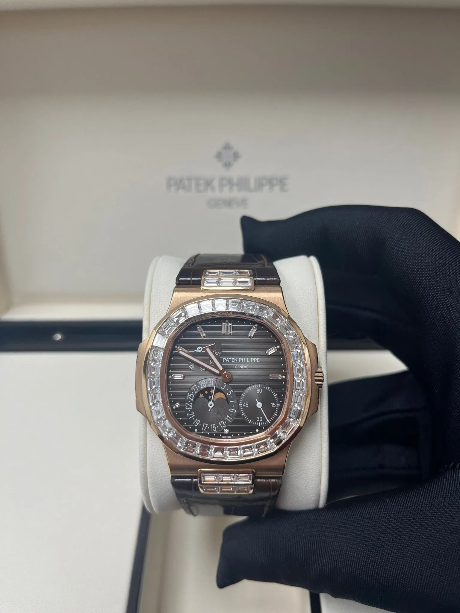 Patek Philippe Nautilus Rose Gold Diamond Bezel & Moon Phase Brown Dial 5724R 001