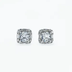 Round Diamond Studs