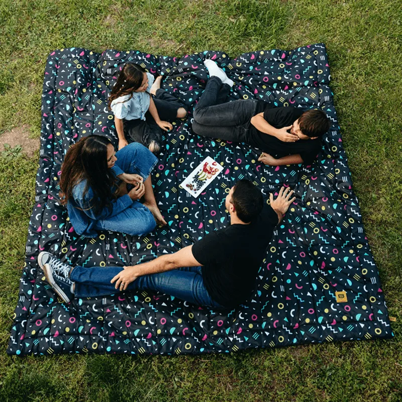 XL Outdoorsy™ Blanket