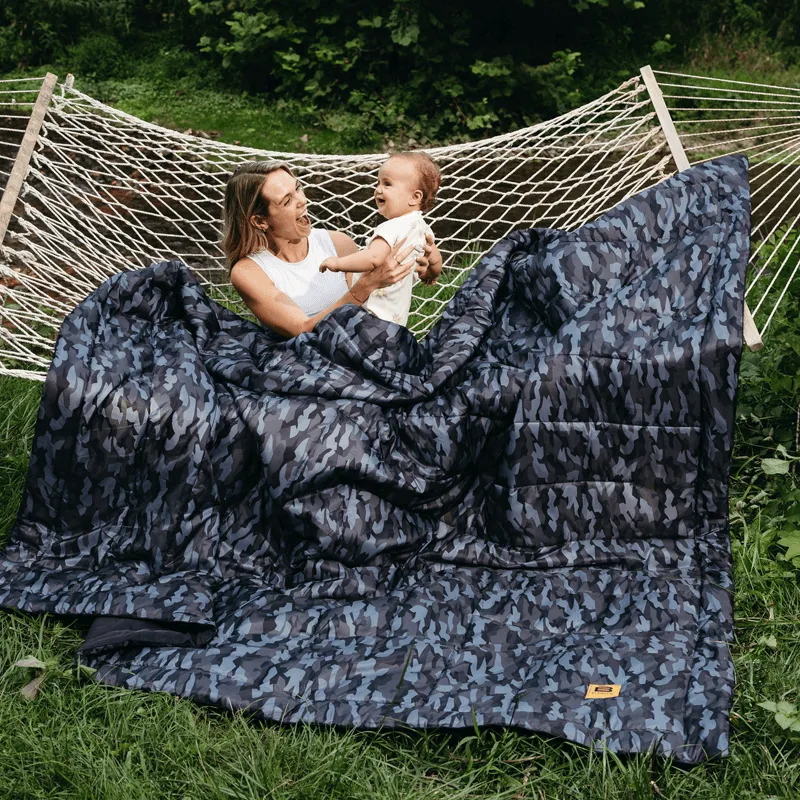 XL Outdoorsy™ Blanket