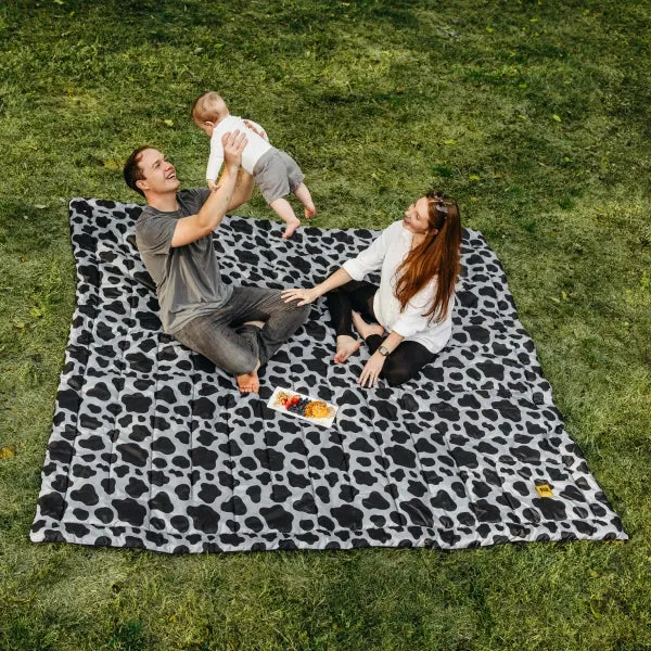 XL Outdoorsy™ Blanket